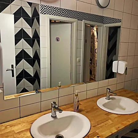 Quasimodo (adults Only) * Split