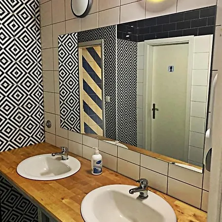 Quasimodo (adults Only) 斯普利特