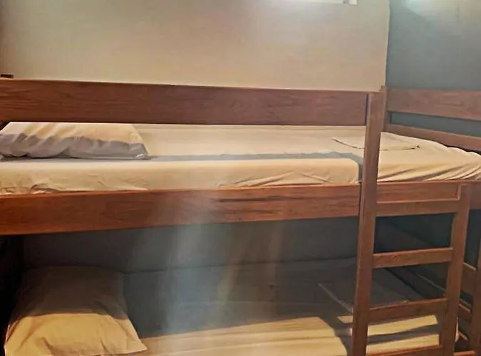 Albergue Quasimodo (adults Only) *