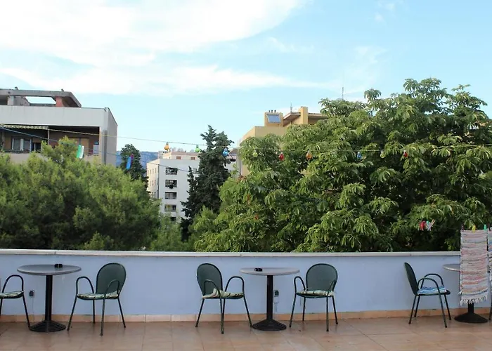 Quasimodo (adults Only) Albergue *