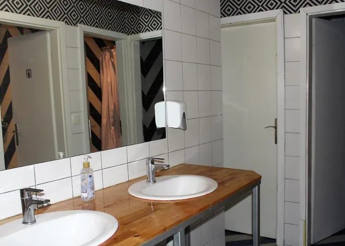 Quasimodo (adults Only) Split